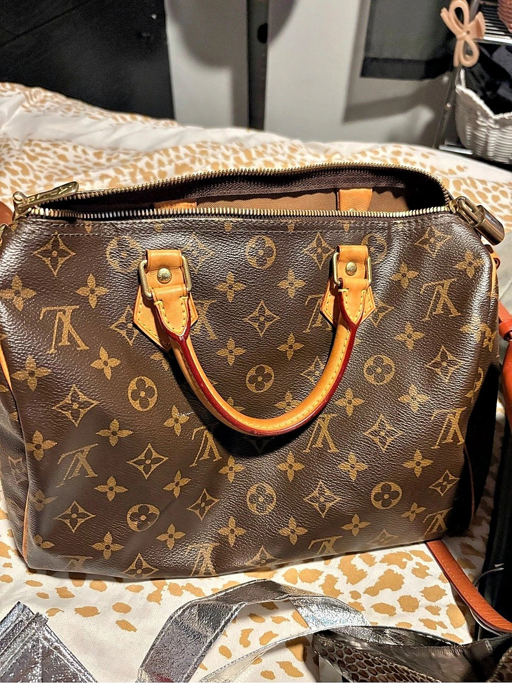Louis Vuitton Speedy 30 Brown Satchel